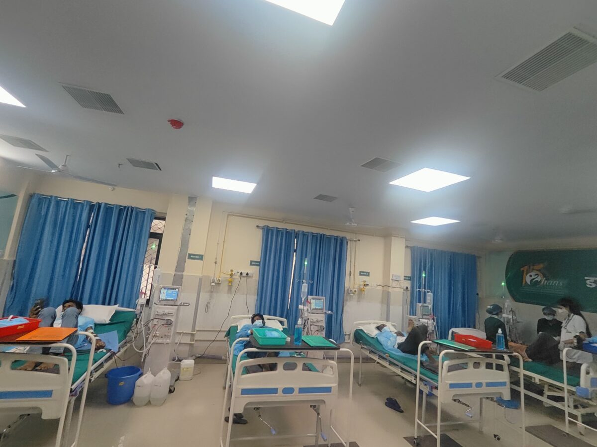 लालसोट जिला अस्पताल में शुरू हुई निःशुल्क डायलिसिस सुविधा